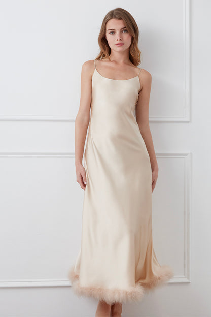 Diva 羽毛吊带长裙