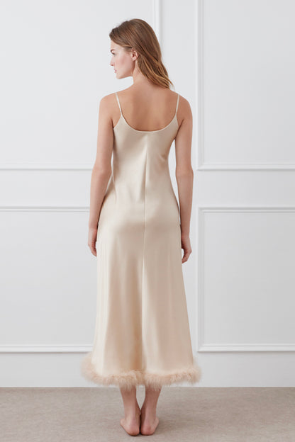 Diva 羽毛吊带长裙